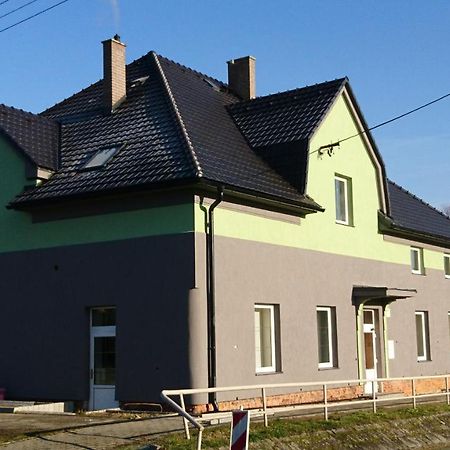 Отель Borovec Sedlnice Экстерьер фото
